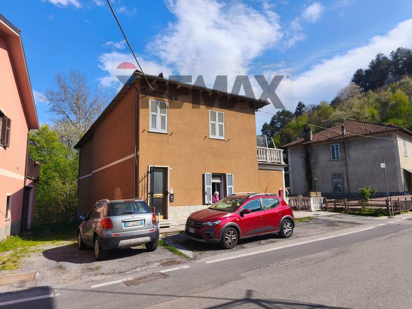 Casa indipendente, Calizzano — foto 4 di 5