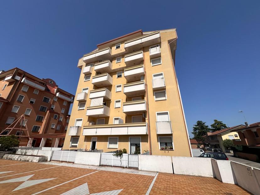 Trilocale in Via Giovanni Antonio da Pordenone 12, Codroipo — foto 3 di 5