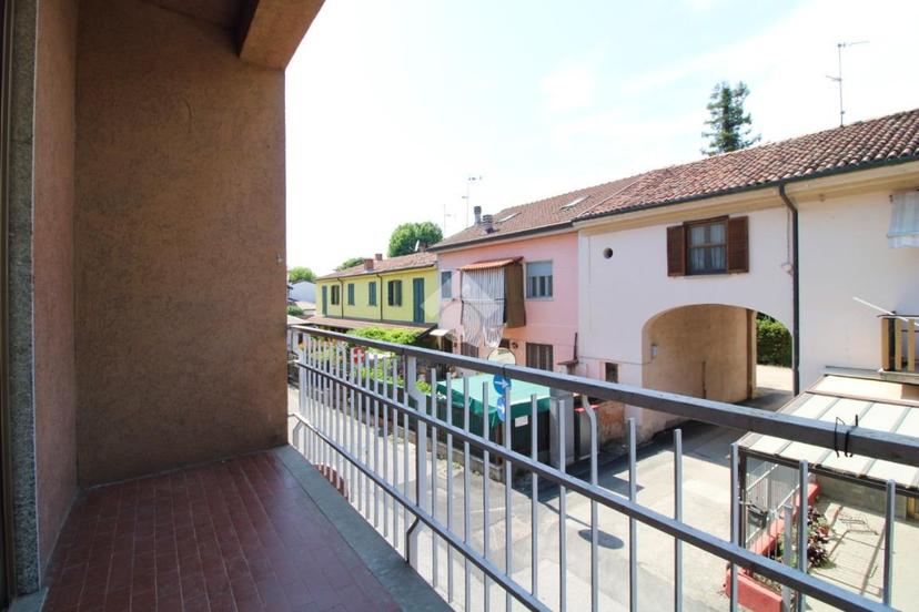 Trilocale in Via Guglielmo Marconi 2, San Martino Siccomario — foto 5 di 5