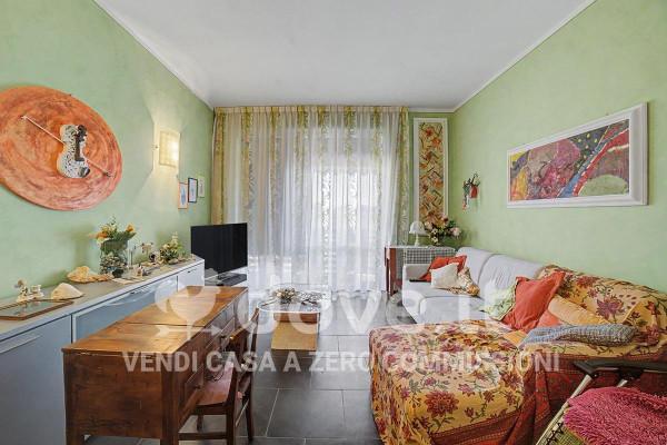 Quadrilocale in Via Piave 46, Viareggio