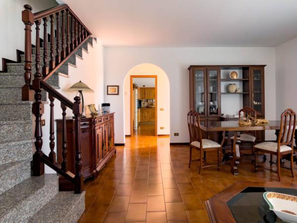 Villa in Via Cascina Torretta, Vergiate