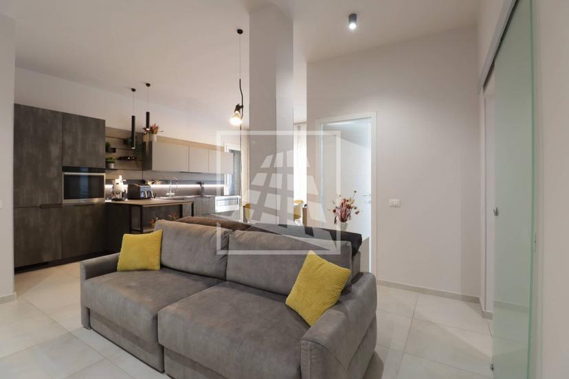Trilocale in Via Leonardo da Vinci 6, Reggio nell'Emilia — foto 3 di 5