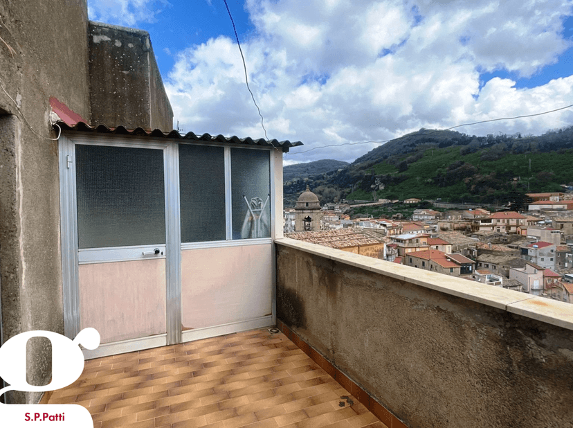 Casa indipendente in Via Gorgone, San Piero Patti — foto 3 di 5