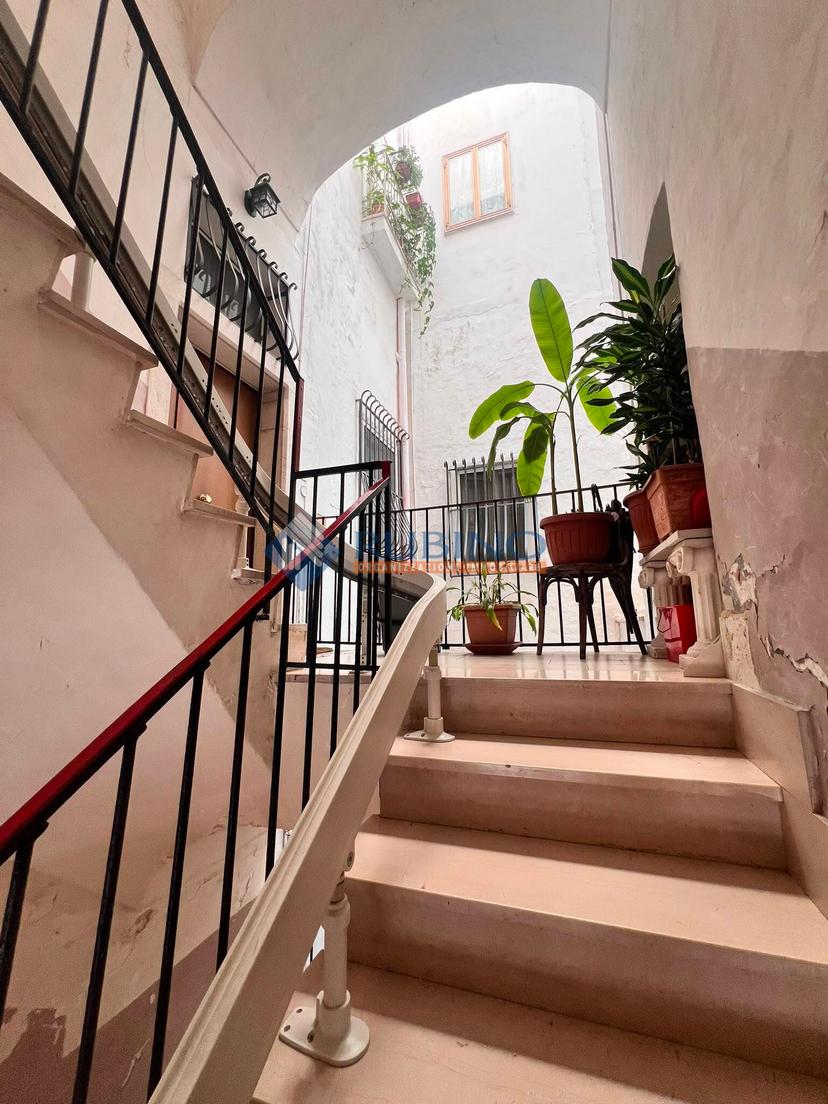 Appartamento in Via Simone De Brado 115, Trani — foto 4 di 5