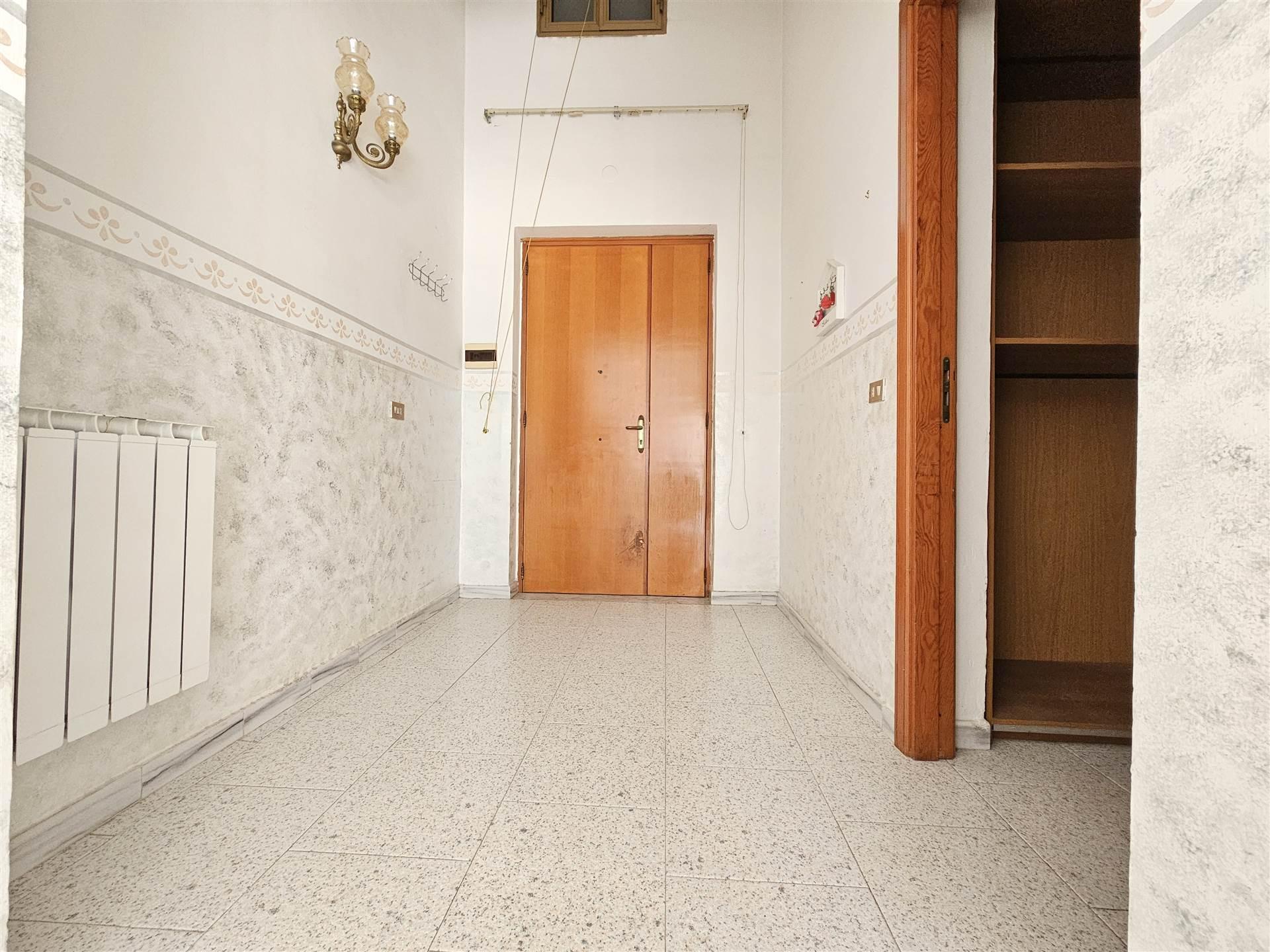 Trilocale in Via Croce Malloni, Nocera Superiore