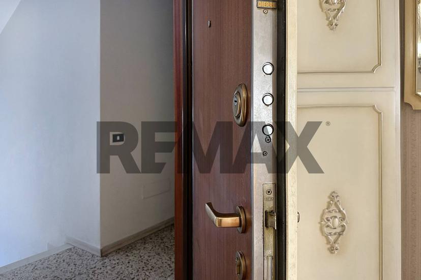 Bilocale in Via Monte Sabotino 5, Villasanta — foto 4 di 5