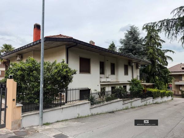 Villa bifamiliare in Via Benedetto Croce 12, Teramo — foto 2 di 5