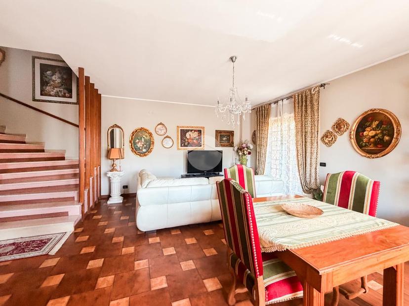 Villa a schiera in Via Pietrantonio Corsignani 31, Avezzano — foto 5 di 5