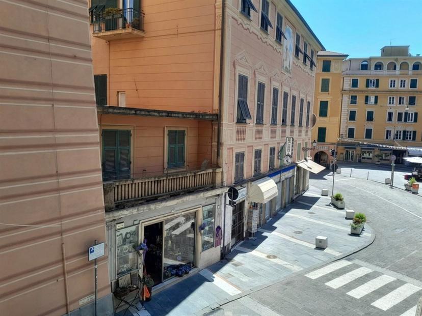 Monolocale, Rapallo