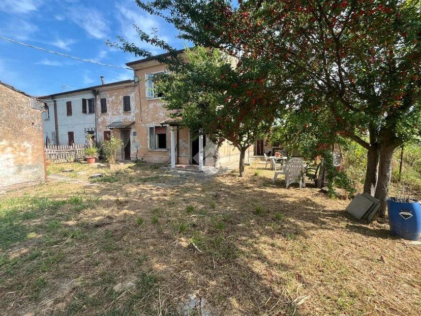 Casa indipendente in Via Randaccio 97, Roncoferraro — foto 3 di 5