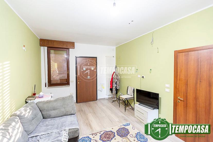 Casa indipendente in Via Dante Alighieri, Crespiatica — foto 3 di 5