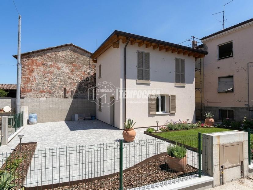 Villa in Via II Giugno, Borgonovo Val Tidone — foto 3 di 5