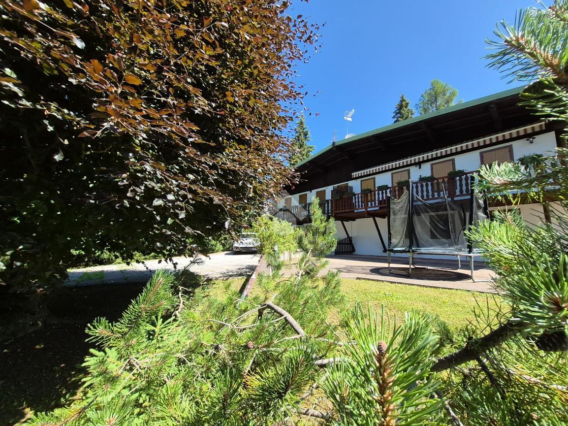 Villa in Via Colle del Gastagh 86, Gallio