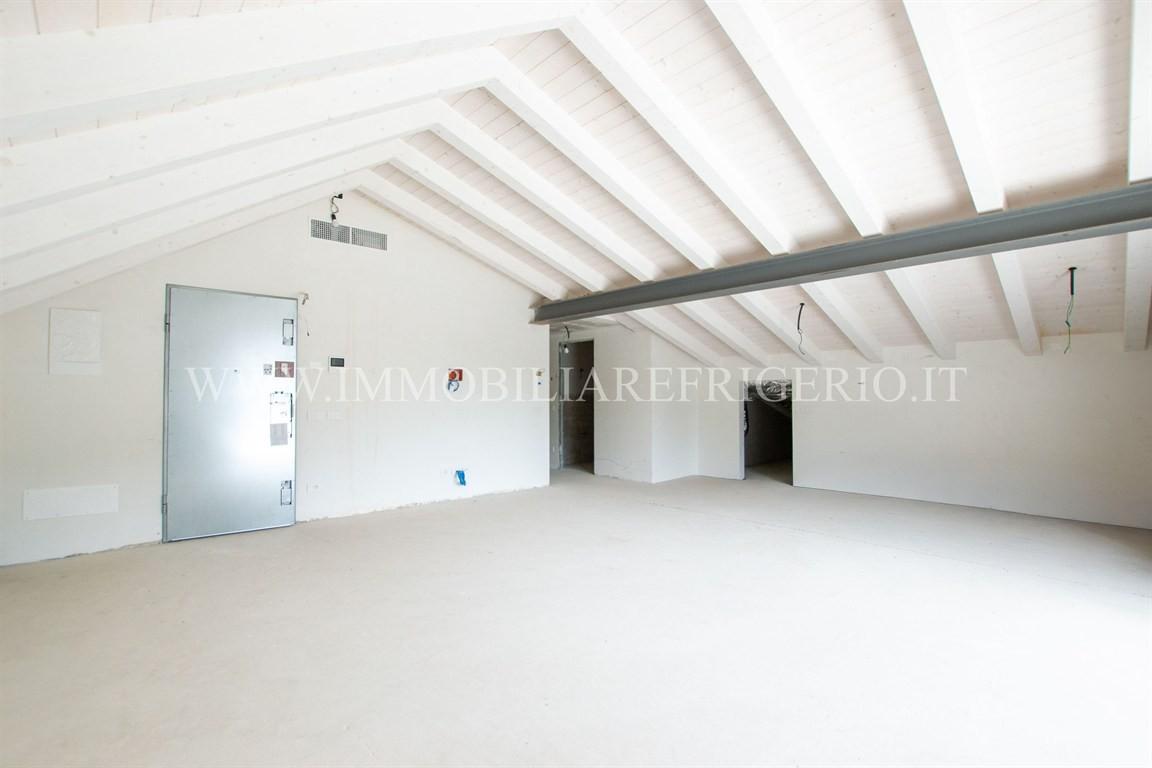 Attico in Via Giuseppe Mazzini 26/a, Cisano Bergamasco