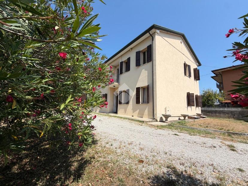 Villa in Via Fratelli Bandiera 2, Istrana — foto 4 di 5