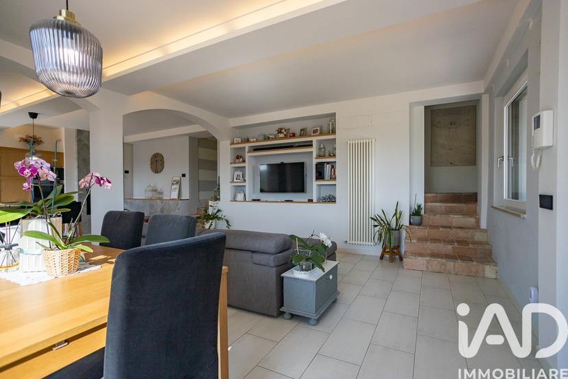 Villa in Via Macerata 10, Jesi — foto 5 di 5