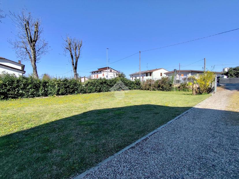 Villa in Via Guastalla 73, Reggiolo — foto 2 di 5