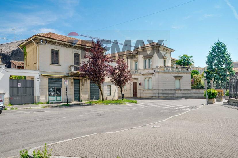Casa indipendente in Piazza San Michele 2, Busto Arsizio