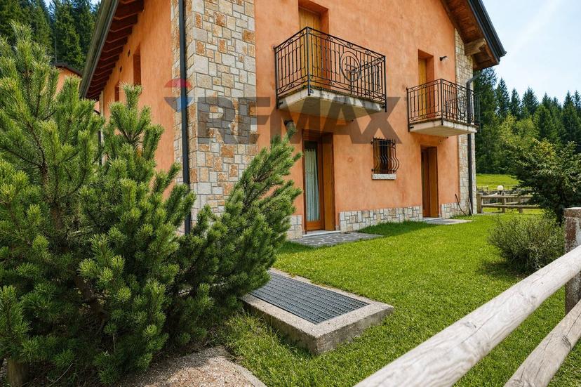 Appartamento in Via Valle Magnaboschi 121, Roana — foto 2 di 5