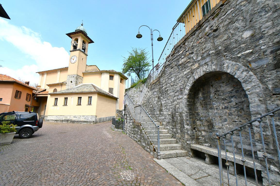 Villa in Via Piana 15, Faggeto Lario