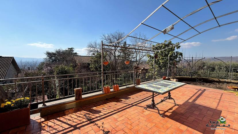 Villa a schiera in Via dei Ludi, Sutri — foto 3 di 5