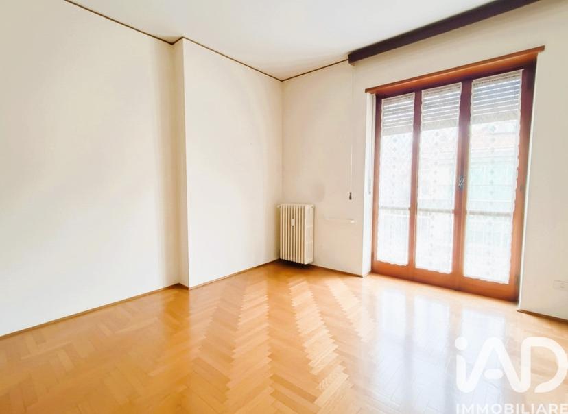 Appartamento in Via della Liberta', Lanzo Torinese — foto 3 di 5