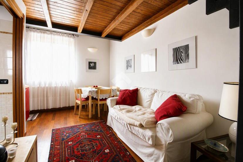 Casa indipendente in Via Camillo Cavour 18, Agrate Brianza — foto 5 di 5