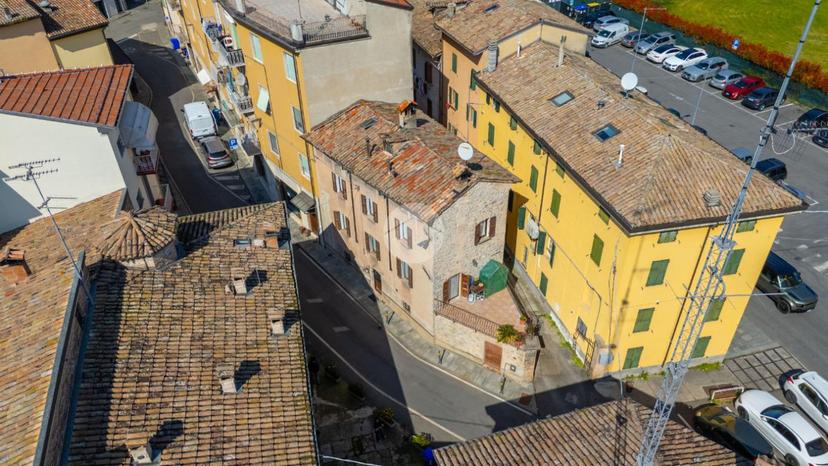 Casa indipendente in Via C. Leoni 21, Langhirano — foto 4 di 5