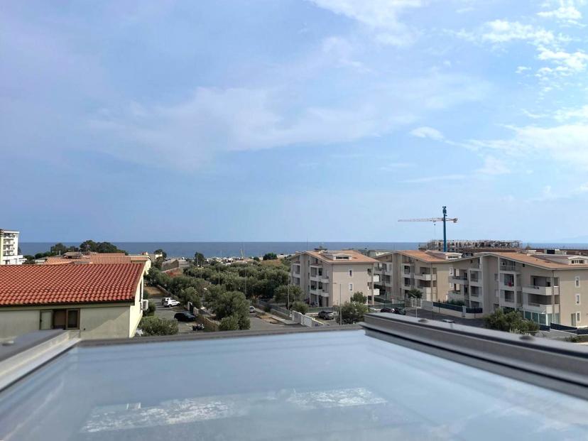 Mansarda in Via Cagliari, Catanzaro — foto 5 di 5