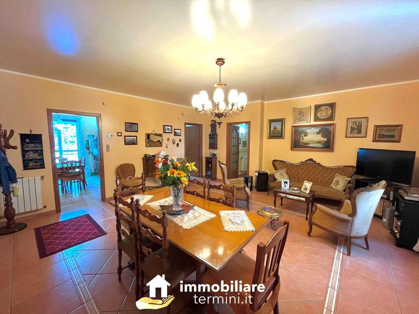 Quadrilocale, Termini Imerese