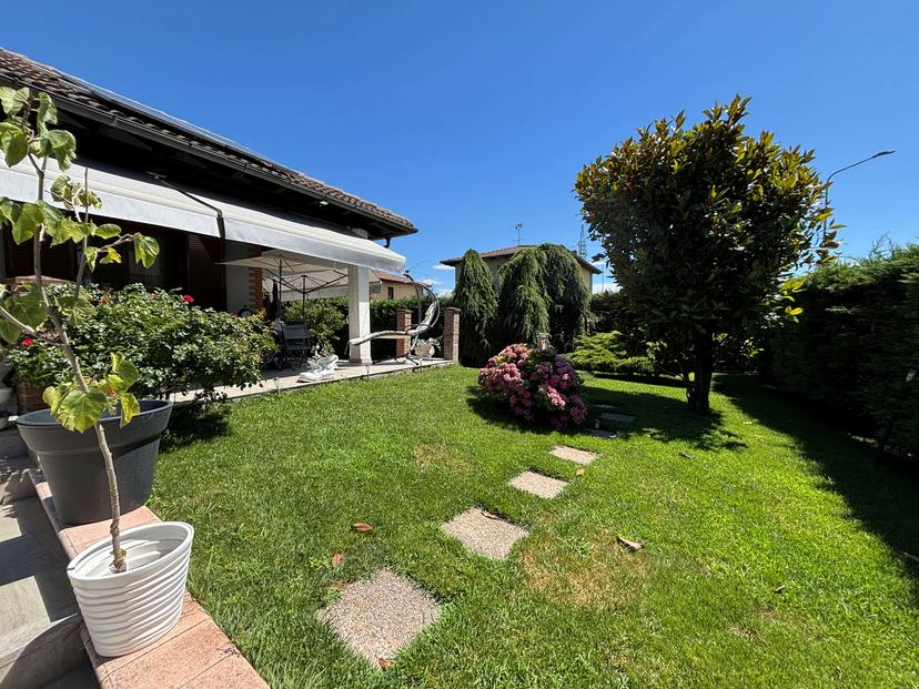 Villa unifamiliare, Tortona — foto 4 di 5