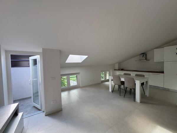 Trilocale in Via Crema, Romano di Lombardia
