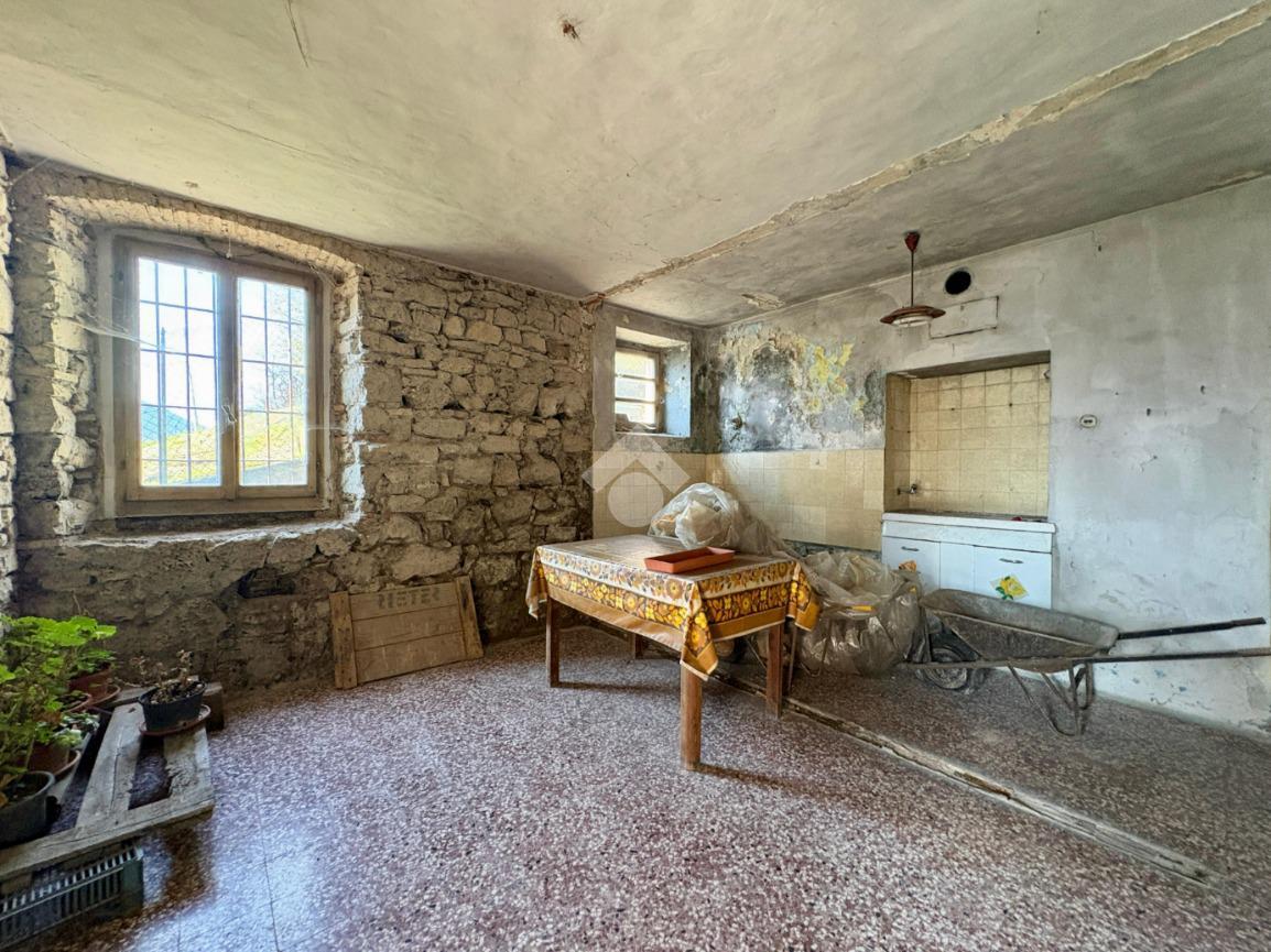 Casa indipendente in Via Provinciale 107, Albino