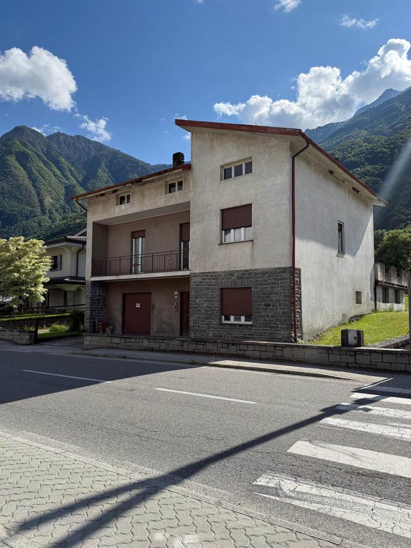 Casa indipendente in Trivulzia, Samolaco — foto 4 di 5