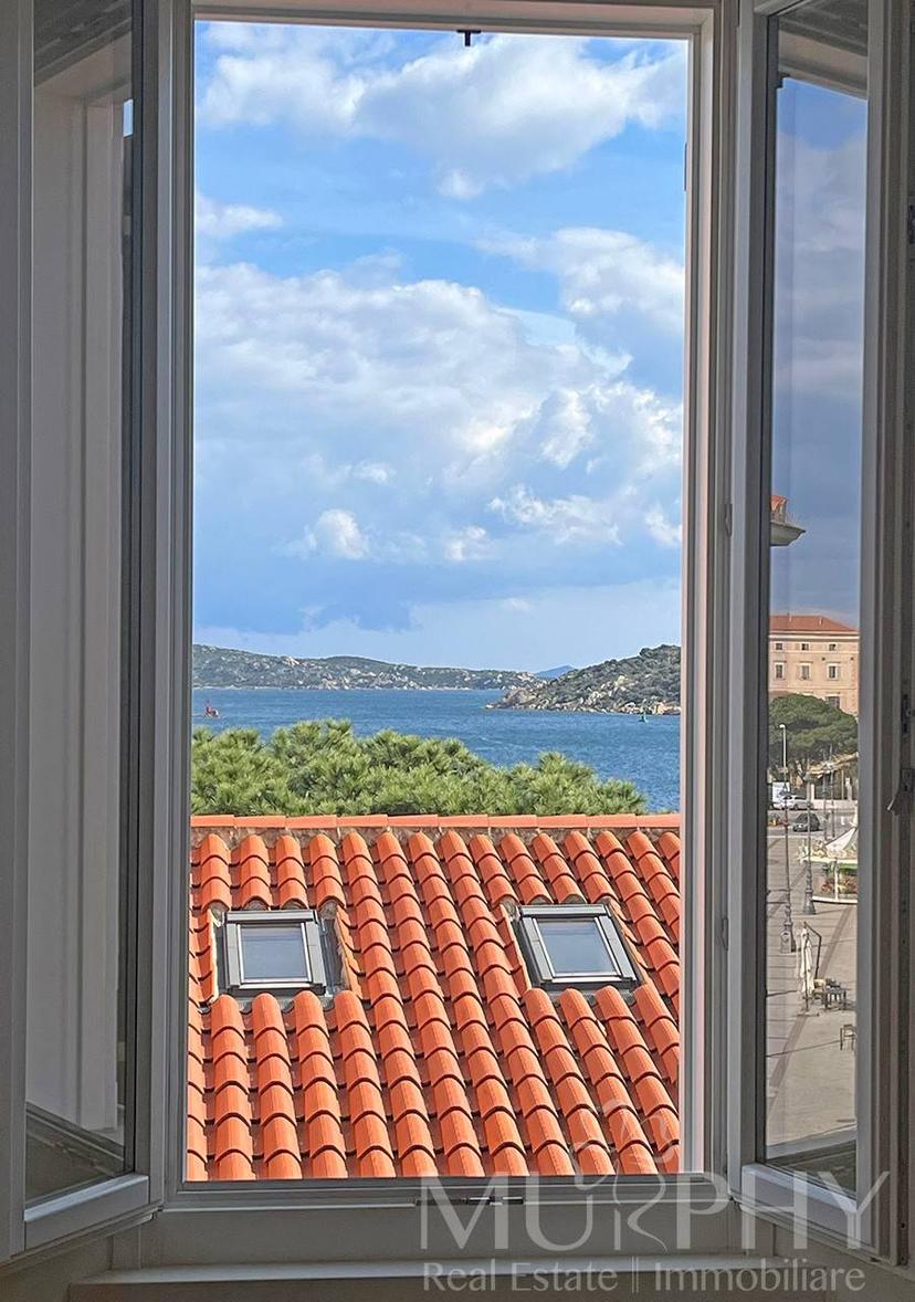 Appartamento in Via Giuseppe Garibaldi 75, La Maddalena — foto 2 di 5