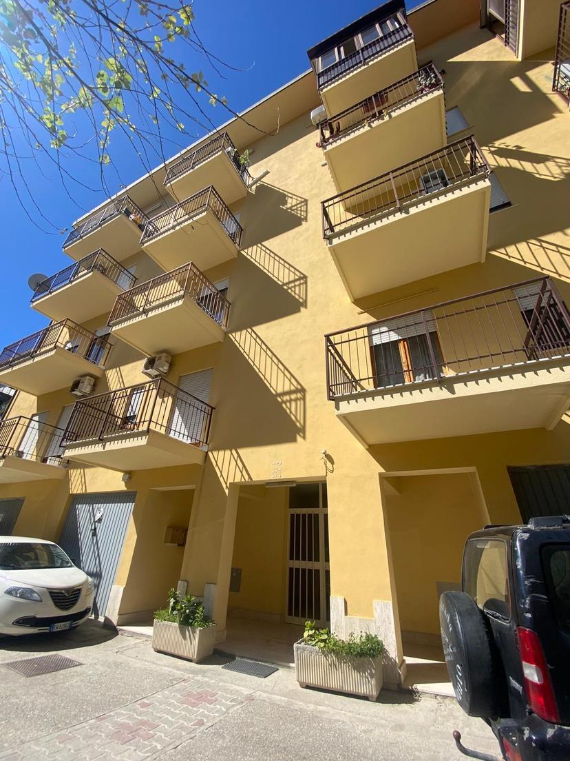 Appartamento in Viale Aldo Moro 15, Bova Marina — foto 2 di 5