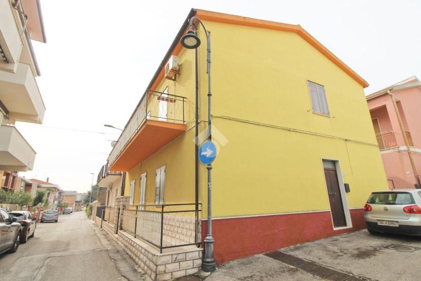 Casa indipendente in Via Risorgimento 41, Campomarino — foto 3 di 5