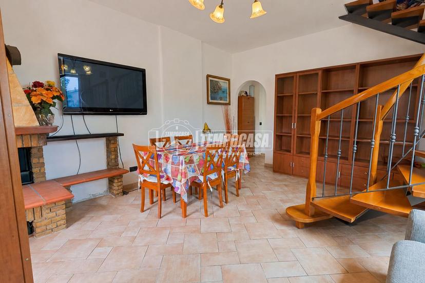 Villa a schiera in Via Latina, Santa Marinella — foto 4 di 5