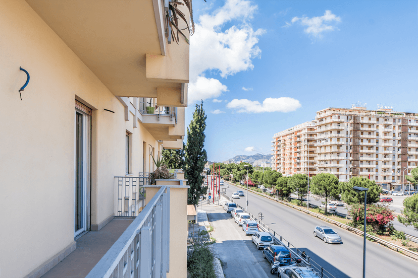 Appartamento in Viale della Regione Siciliana 154, Palermo
