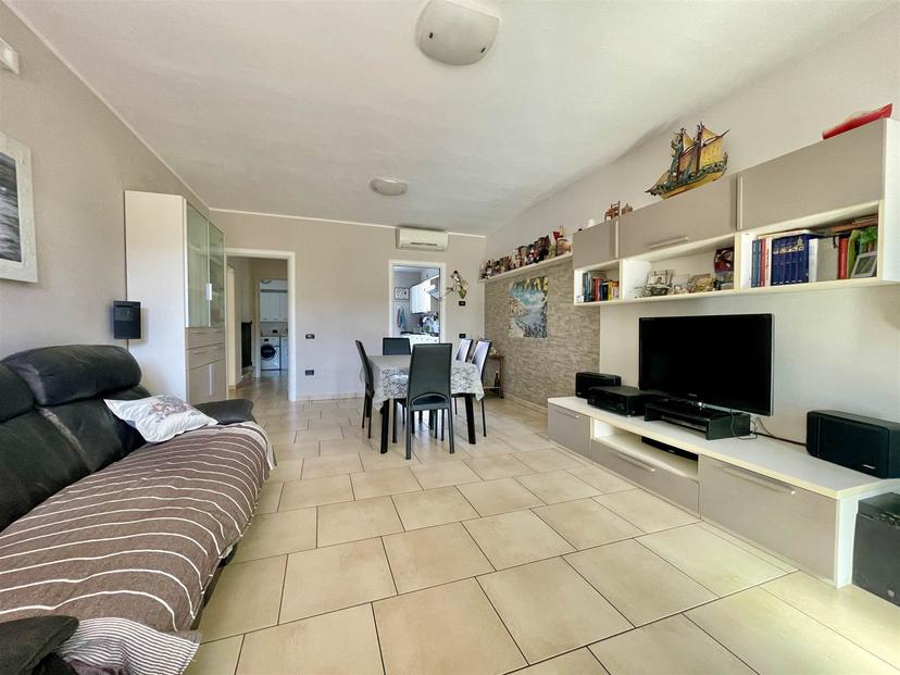Villa a schiera, Curtatone — foto 4 di 5
