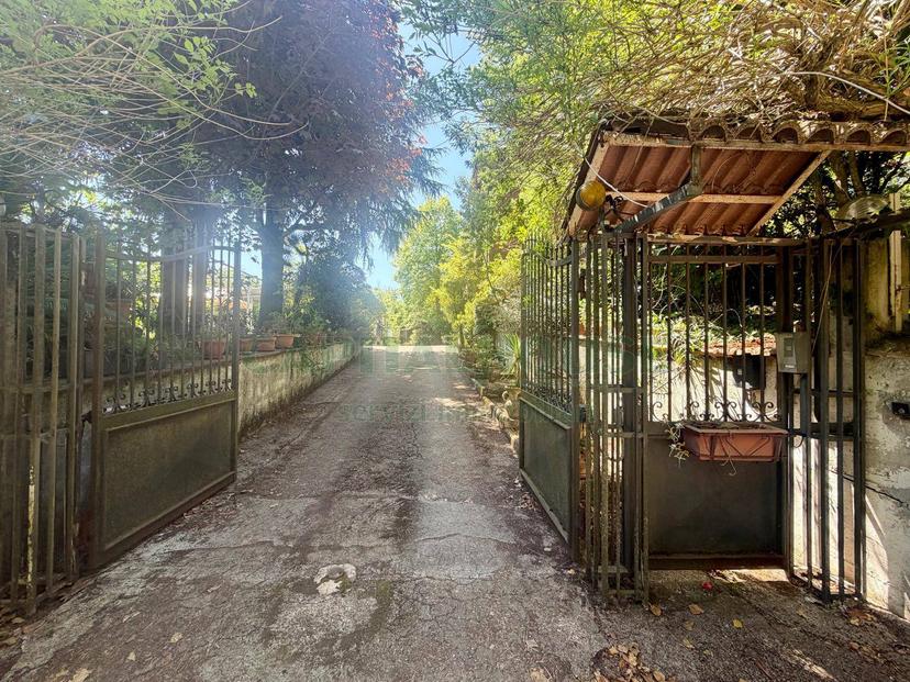 Villa in Via Pennini 37, Avellino — foto 3 di 5