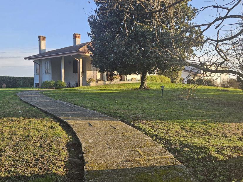 Villa, Correzzola — foto 4 di 5