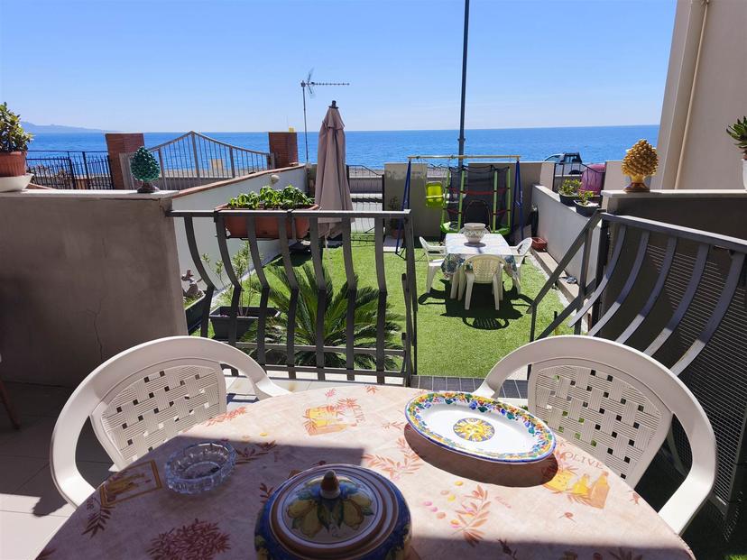 Quadrilocale in Via Lungomare Unità dell'Italia, Nizza di Sicilia — foto 5 di 5