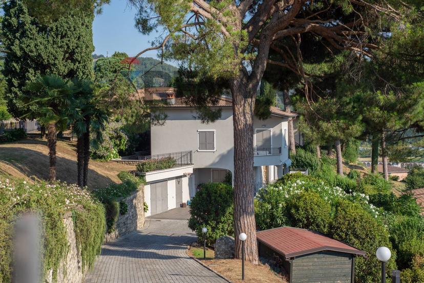 Villa in Via Ugo Foscolo 17, Credaro — foto 3 di 5