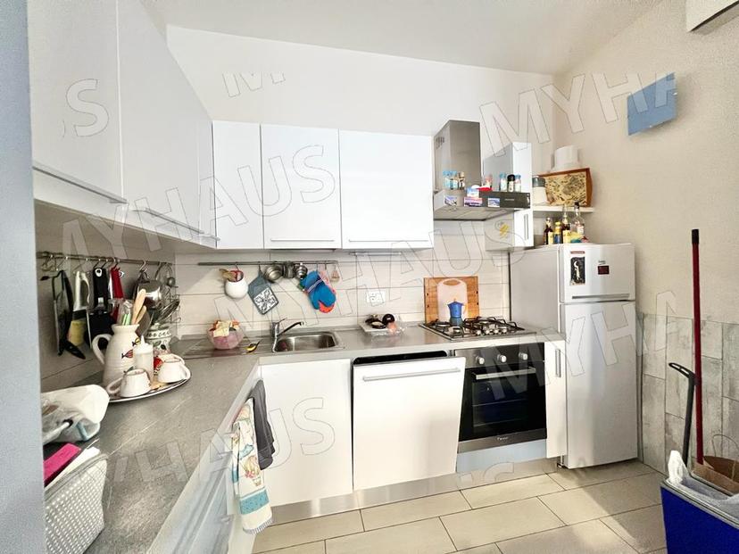 Trilocale in Viale Carducci, 223, Cesenatico — foto 4 di 5