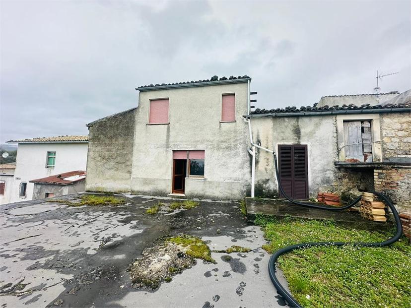 Casa indipendente in Contrada S.Elia 22, Caramanico Terme — foto 3 di 5
