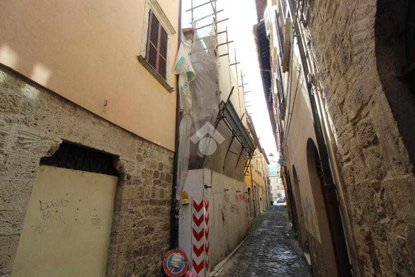 Trilocale in Via della Tribù Fabia 10, Ascoli Piceno — foto 2 di 5