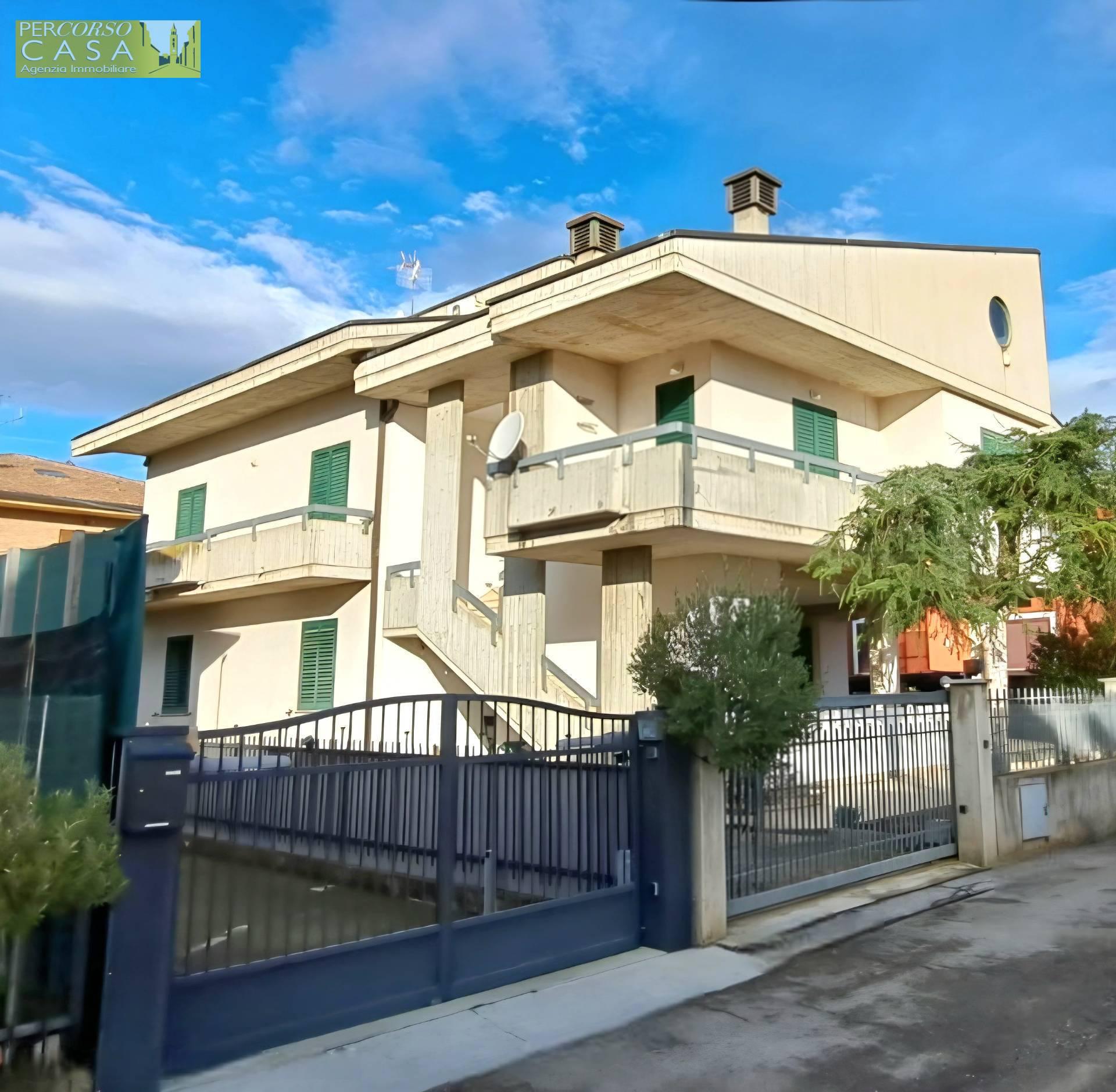 Appartamento in Via Piane, Montorio al Vomano