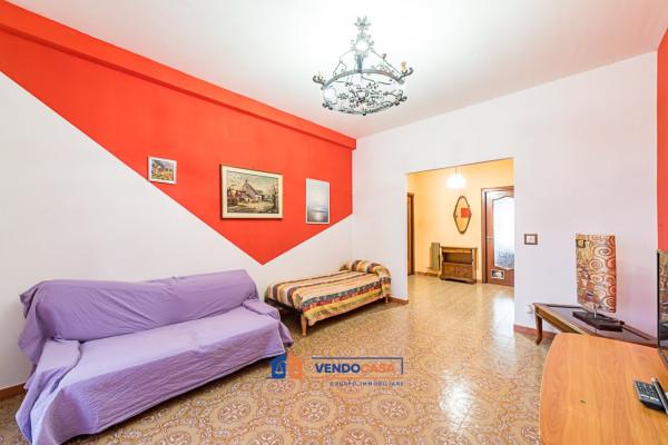 Trilocale in Via Federico Ravello 9, Bra