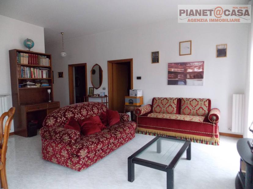 Quadrilocale in Via Burrone, Colli del Tronto — foto 2 di 5